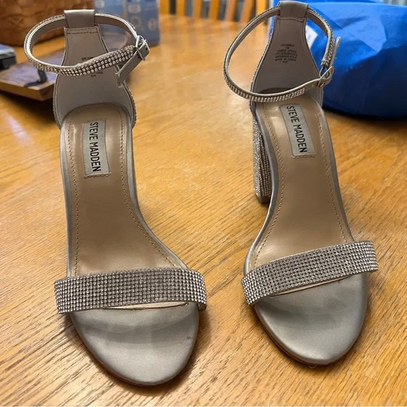Steve Madden Silver Rhinestone Heels - Picture 2 of 4